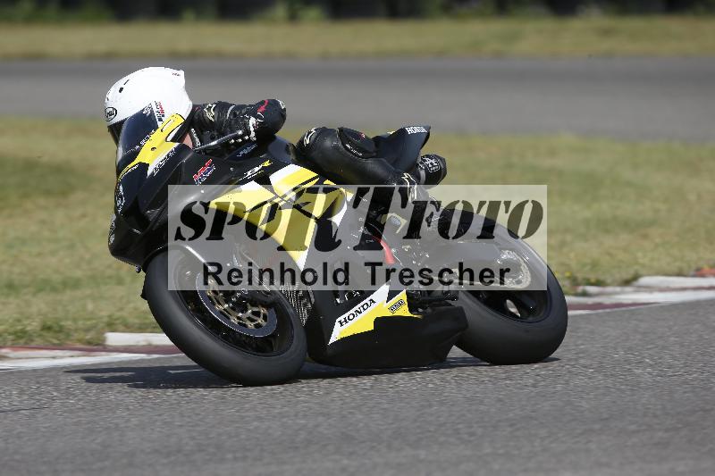 /11 28.04.2026  PROMAX ADR/Gruppe rot/5